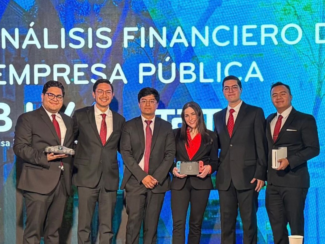 Bolsa Institucional de Valores y el ITAM reconocen al mejor análisis financiero de una empresa pública